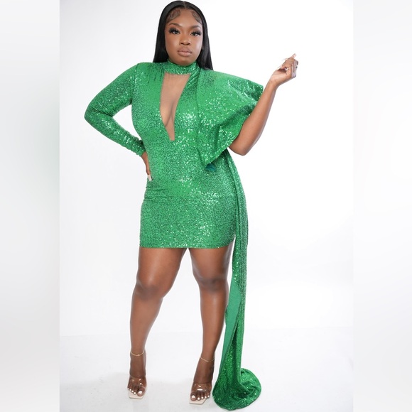 CUSTOM GREEN SEQUIN GRADUATION DRESS - Picture 4 of 4